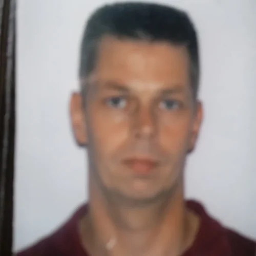 PasfotoPeter.jpg